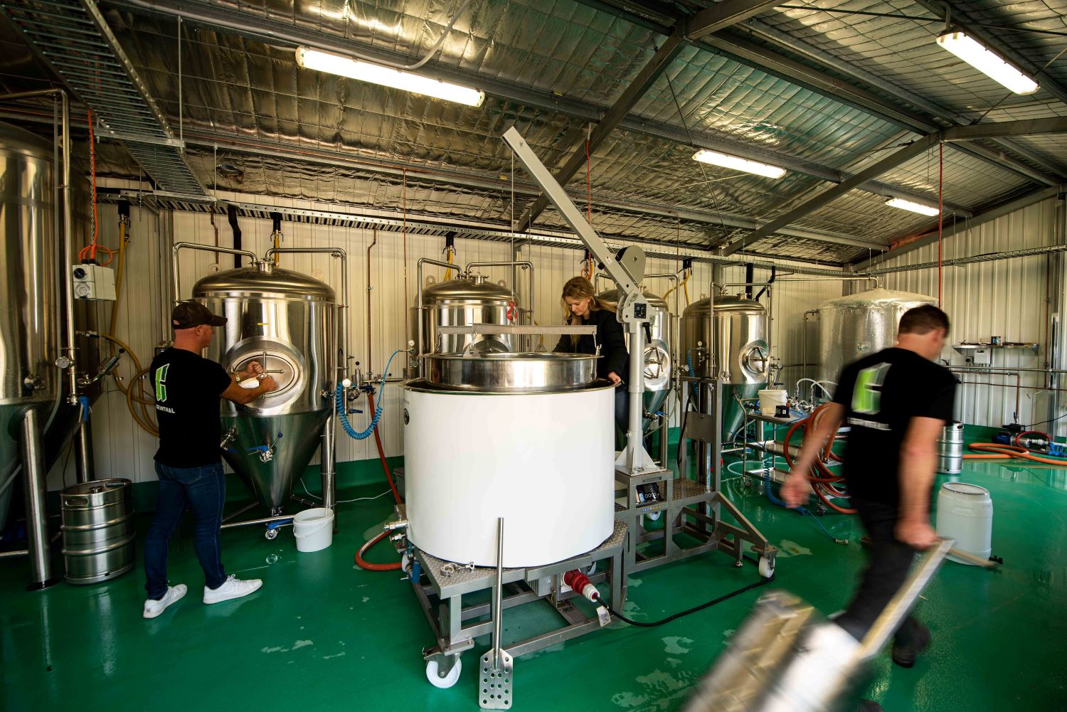 Grünthal Brew Microbrewery. Craft beer Adelaide. Adelaide brewery. Adelaide Hills brewery.